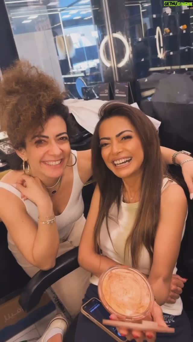 Dalia Mostafa - 1.1K Likes - Happy birthday beautiful inside out♥️
Simple makeup for birthday celebration ♥️
@daliamostafaac