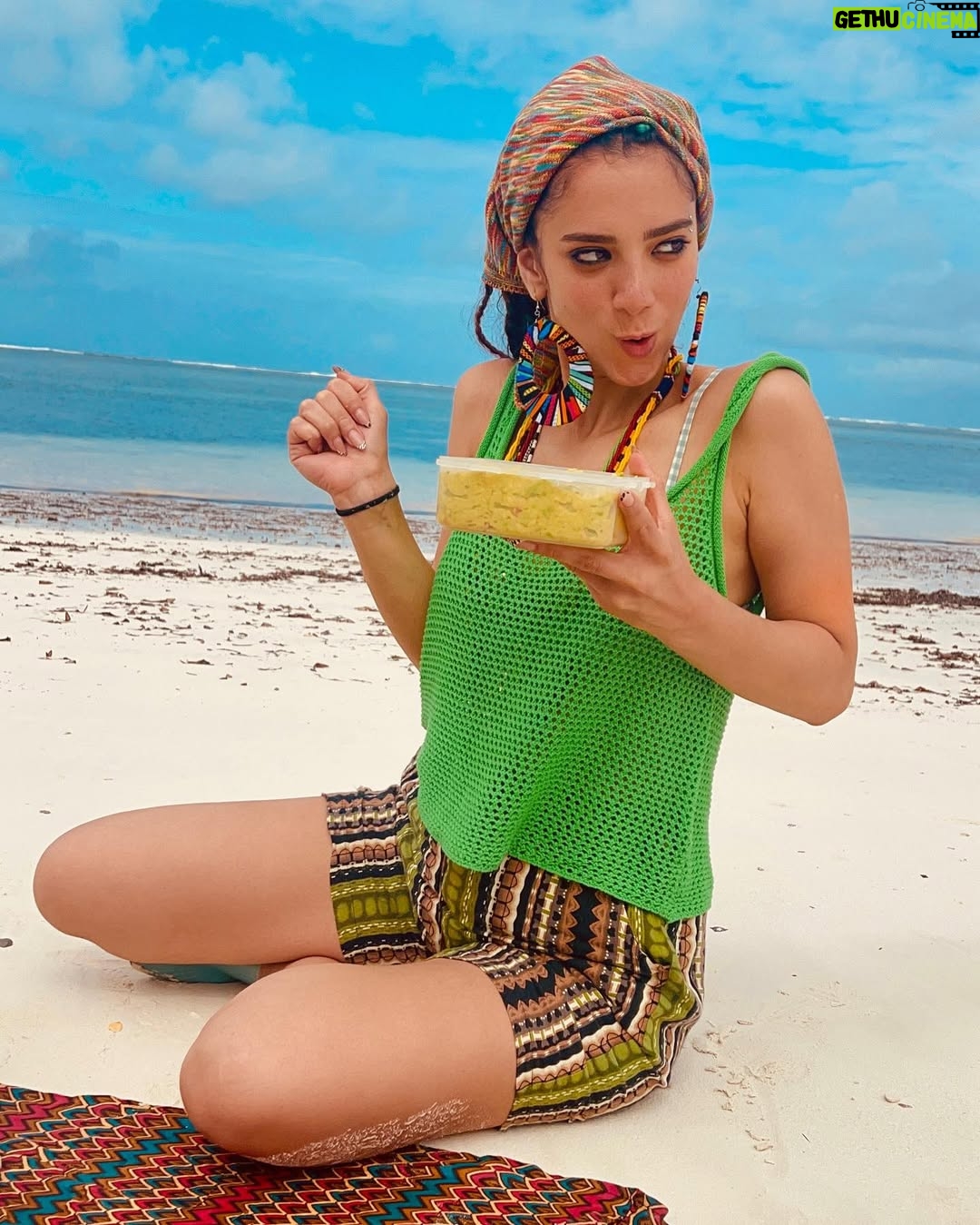 Dalia Shawky - 36K Likes - July’s Diary. 🏝️🦋🫀 
(I don’t like the word dump,😌)

July, you’ve been absolutely magical. ✨ 
August, yalla kick July’s butt and be even more mesmerizing! يلاااا بييييناااااا 🤭🥰