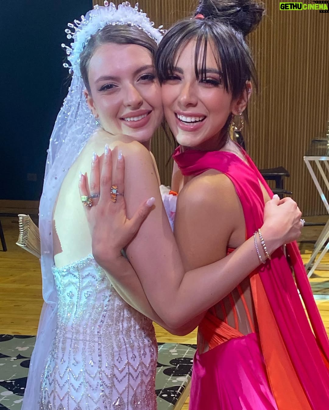 Dalia Shawky - 72K Likes - 900th post goes to celebrating love, with all its heart-melting beauty, dancing hearts and laughter intertwined with tears of joy. Here’s to my childhood bestfriend’s wedding, our Cindrella ~ Faru7i. 💗🧡

Thankful for my beautiful team: 
Custom made butterfly bridesmaid’s dress by the wonderful: @chl_maisonleon
MUA, inspired by the sunset: the lovely @sandrawilliammakeupartist 
Hair: @mostafa.elmasry.9