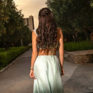 Dalida Khalil Instagram - Here’s to creating memories and endless moments 🇱🇧❤️.
.
•👗: @aavvafashion
•💇🏻‍♀️: @shanttavitian
•💄: @jihaneraidy
•📸: @idphotographyofficial 
Stylist: @ghinwastyle 
.
#DalidaKhalil | #داليدا_خليل