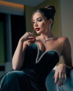 Dalida Khalil Most Liked Photos and Posts