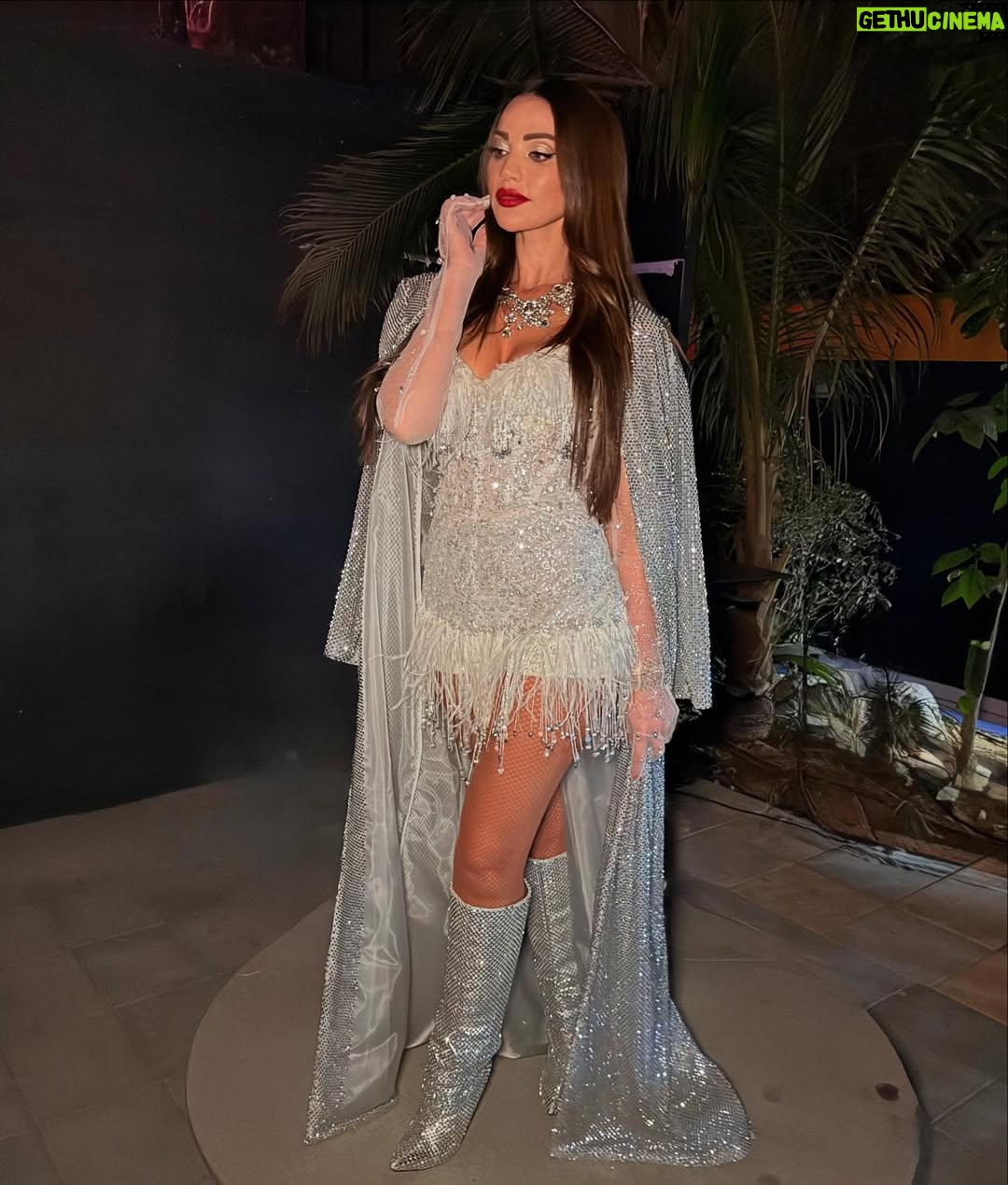 Dalida Khalil - 66.3K Likes - Happy New Year 🤍
Make up: @alinamossss
Designer : SamerDaham