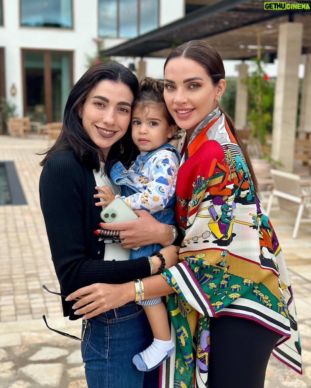 Dalida Khalil - 33.9K Likes - Capturing the magic of Mallorca 🪄
@sandyantounkhalil @mikepoladian ❤️🤍
#mallorca #mallorcaisland ##spain #memories #life #love #familytime #dalidakhalil
