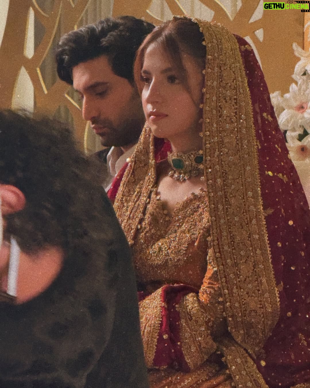 Dananeer Mobeen - 1.1 Million Likes - Hougayi shaadi. 🤝🏻
-
@farahtalibaziz
@sultansumair
-
#talroshkishaadi #meemsemohabbat #meemsemohabbat❣️