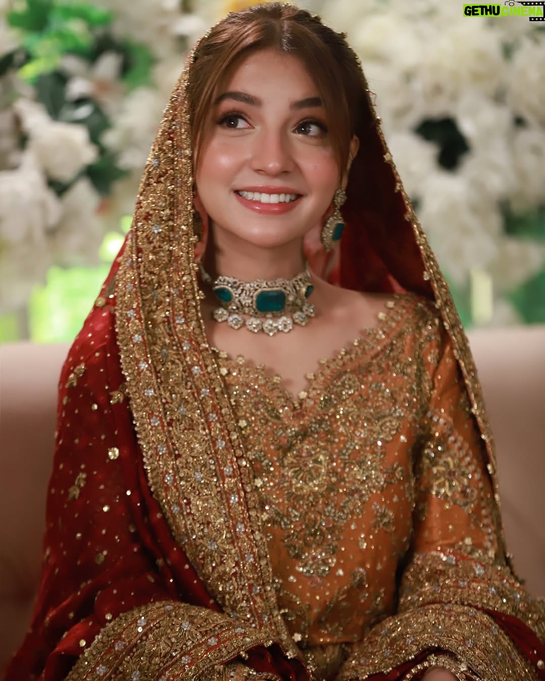 Dananeer Mobeen - 1.1 Million Likes - Hougayi shaadi. 🤝🏻
-
@farahtalibaziz
@sultansumair
-
#talroshkishaadi #meemsemohabbat #meemsemohabbat❣️