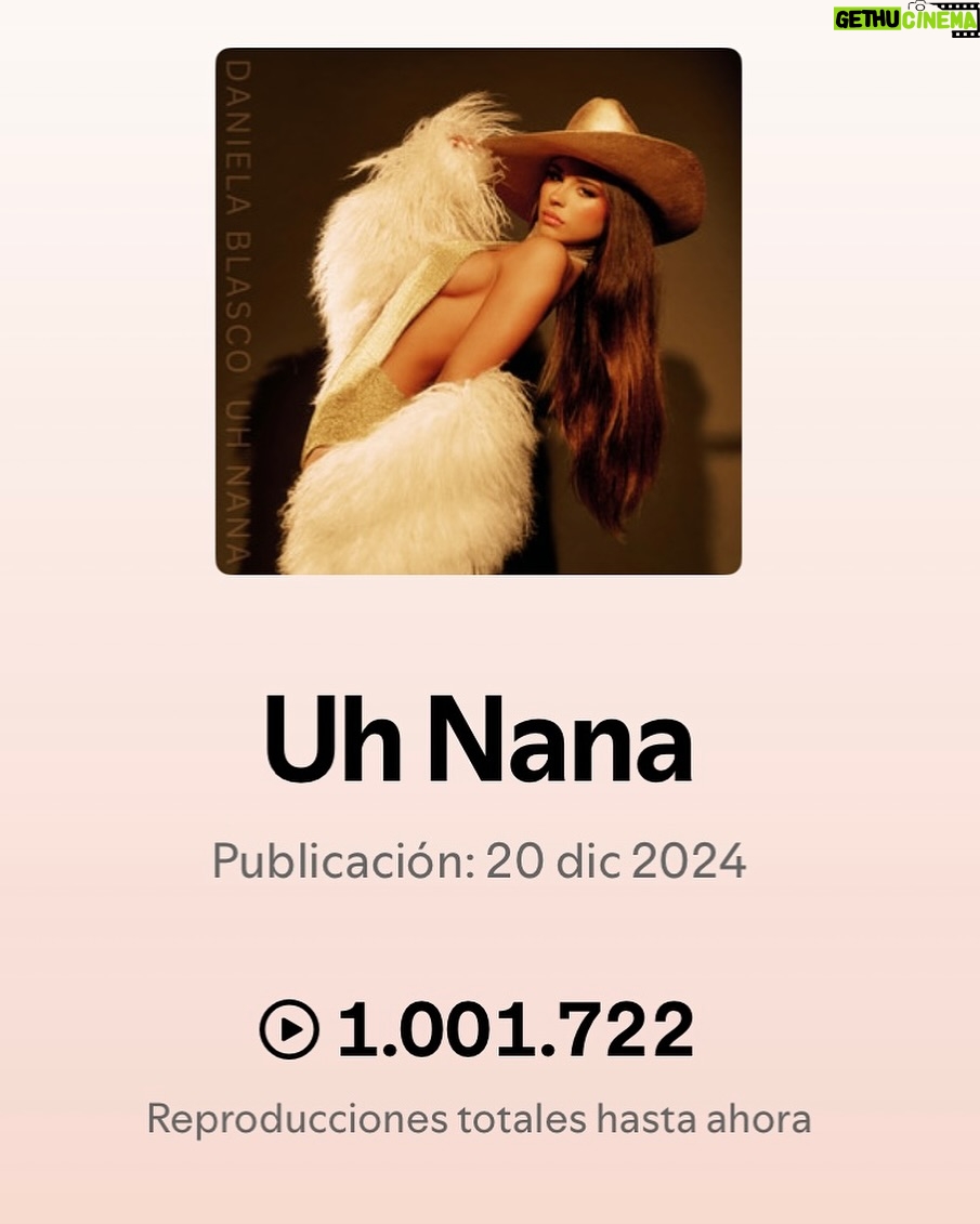 Daniela Blasco - 23.6K Likes - Sigo con resaca emocional🥲 Que alguien me vuelva a teletransportar a Benidorm porfavooor😭💘 UH NANA YA HA LLEGADO A 1.000.000 DE STREAMS🫧🌟 GRACIAS POR TANTO OS AMOOOOO⭐️🫧
Glam @maybelline_es x @miguelbling
Hair @sebastianproes x @miguelbling
Styled by @albertomurtra @miamicci.es