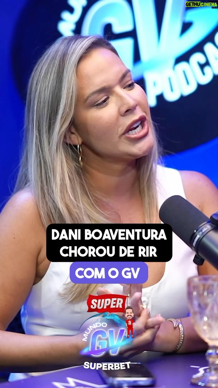 Daniela Boaventura - 12.8K Likes - KKKKKK COEEE @danielaboaventura 😳🤣😂
O rumo que essa resenha tomou 😂😂 Toma essa aula de história ✍️😅
#mundogv #flamengo #flamengotv #futebol #humor
