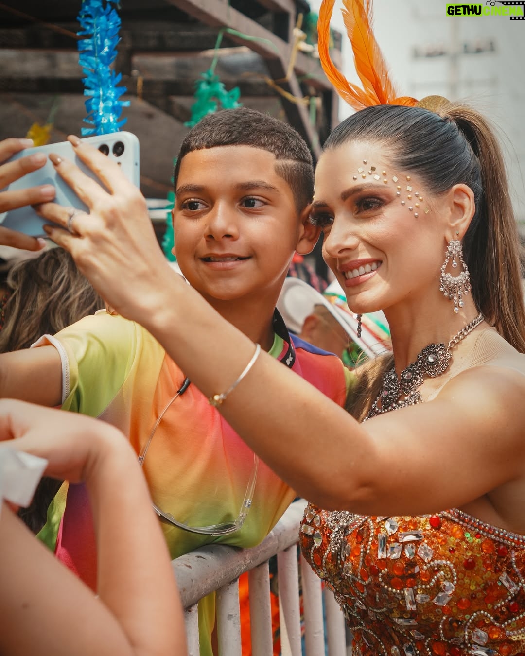 Daniella Donado - 23.6K Likes - Un #recap de fotos yo siendo feliz
#carnaval #barranquilla
📸@jimmybustillol