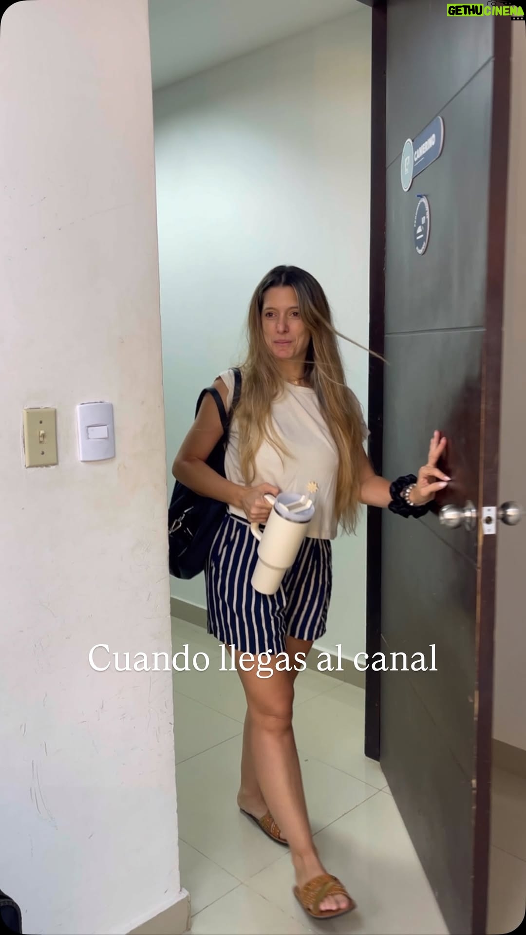 Daniella Donado - 15.2K Likes - Ahora ando arreglada 24/7