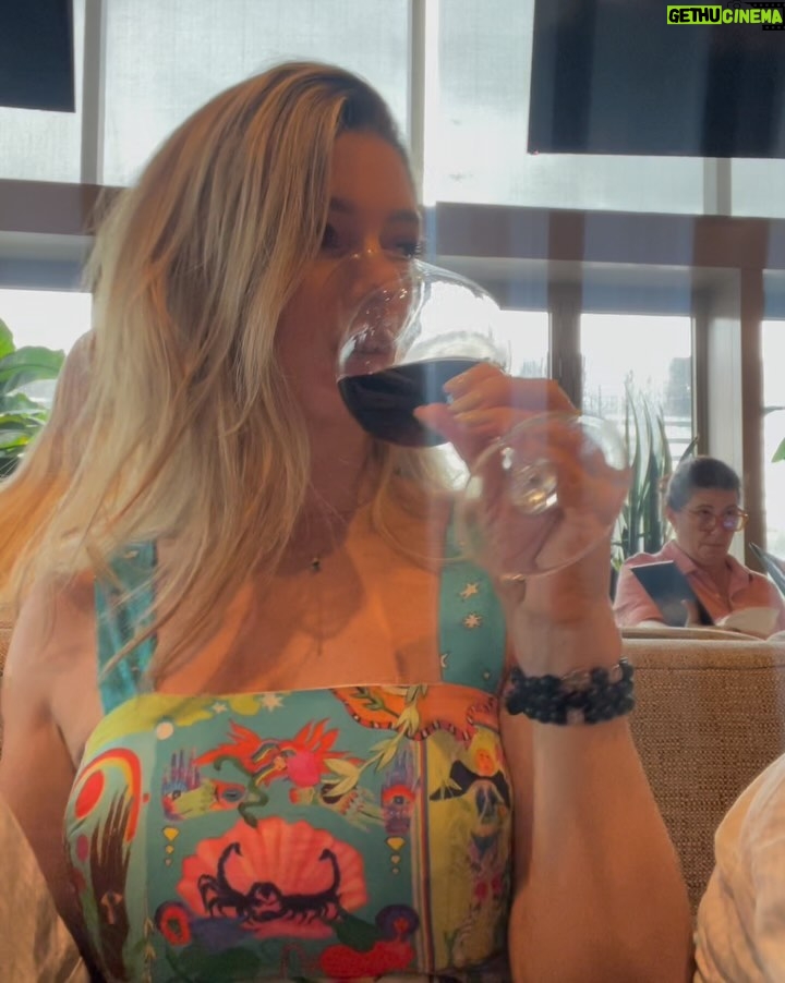 Daniella Donado - 35.1K Likes - Y fui feliz con los más importantes en mi vida. En cada año que pasa encuentro la grandeza en la simplicidad ❤️
GRACIASS
Te amo amor @virgiliotorres @valeemendozad @jackievengoechea