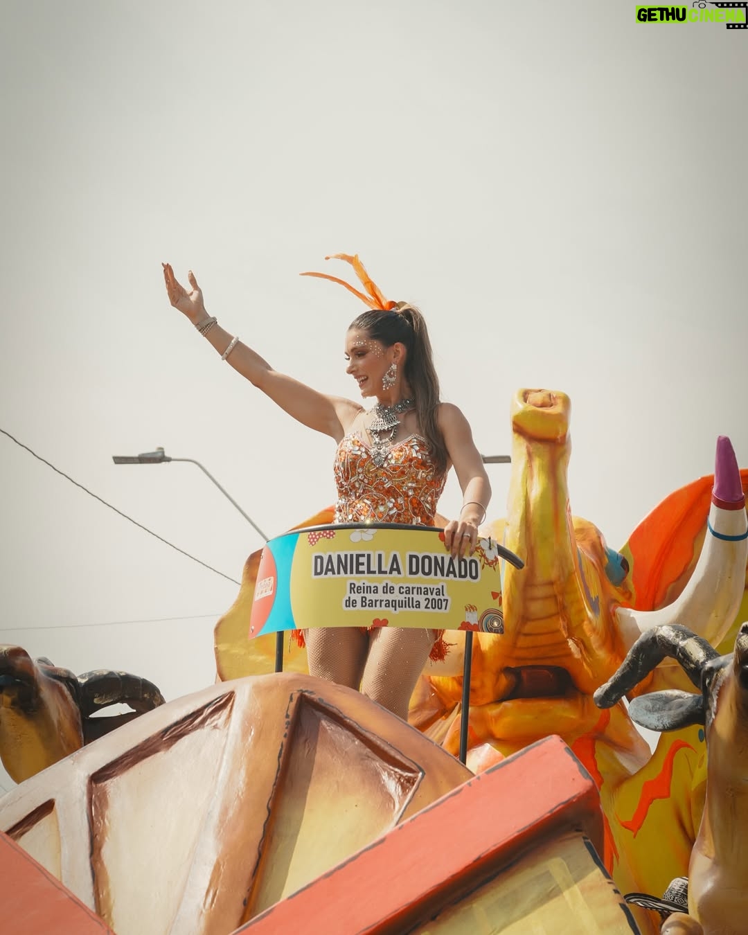 Daniella Donado - 23.6K Likes - Un #recap de fotos yo siendo feliz
#carnaval #barranquilla
📸@jimmybustillol