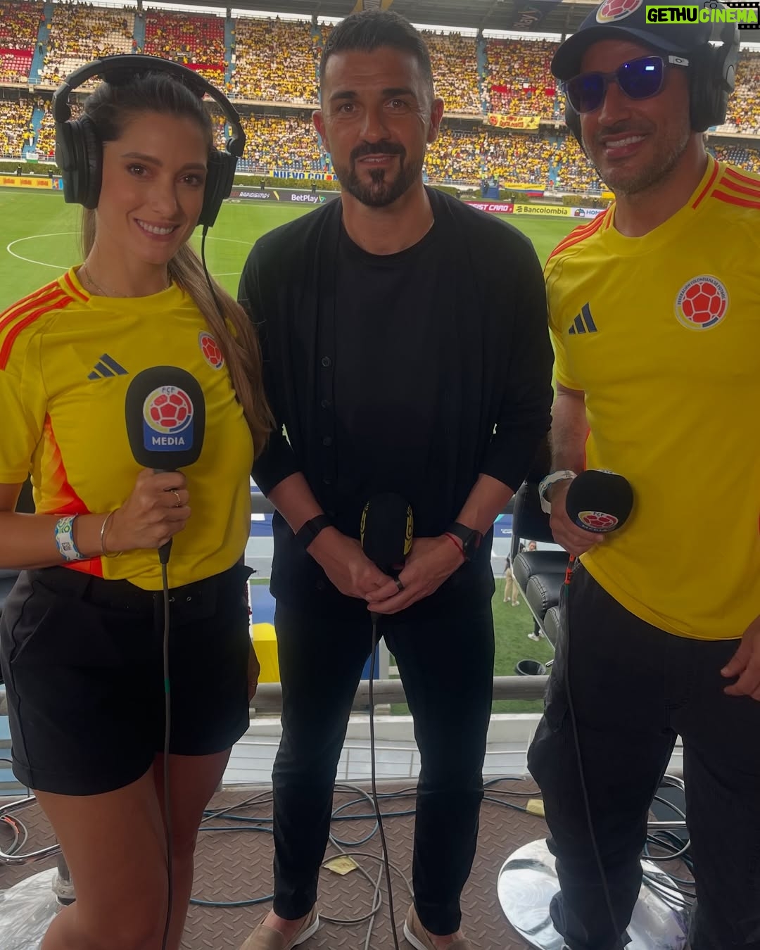 Daniella Donado - 13.4K Likes - Lo mejor de mi jornada de hoy!!
@fcfseleccioncol
#colombia🇨🇴 #barranquilla#futbol