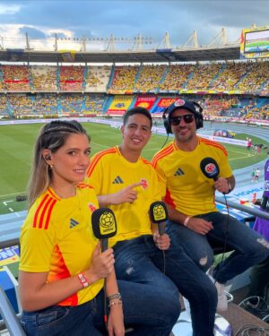 Daniella Donado Instagram - Mezcla de sentimientos, porque a pesar del resultado, mi hijo vivió una de las mejores noches de su vida.
#mamaorgullosa
