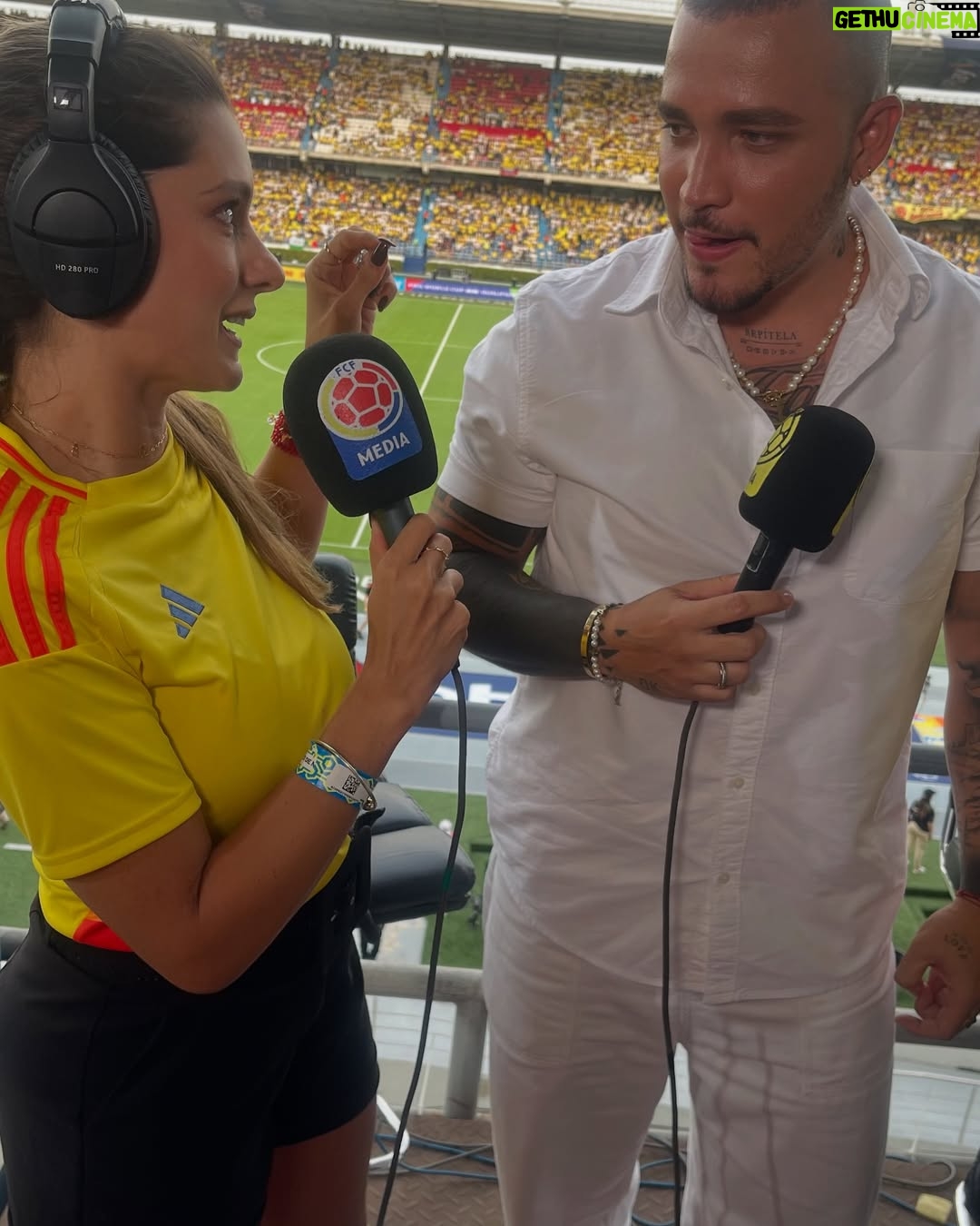 Daniella Donado - 13.4K Likes - Lo mejor de mi jornada de hoy!!
@fcfseleccioncol
#colombia🇨🇴 #barranquilla#futbol