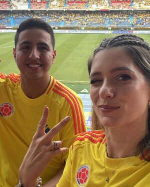 Daniella Donado Instagram - Mezcla de sentimientos, porque a pesar del resultado, mi hijo vivió una de las mejores noches de su vida.
#mamaorgullosa