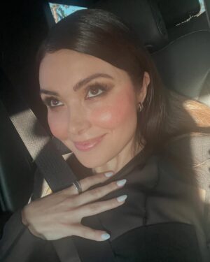 Daniella Pineda Instagram - Thank you @fashiontrustus for having me. Best people watching of my life! It was like real life Zoolander! But in truth, it was a night honoring up and coming designers. Creatives who bust their ass and strive to bring beauty into the world. Also my butt. 🖤 @sagio_official