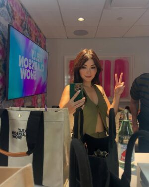 Daniella Pineda Instagram - Thank you Kelly for having us on your show. And for being so nice! All the staff and producers are so kind and you can tell, they really love what they do and love her. Go see the movie this weekend!!! ❤️❤️❤️❤️