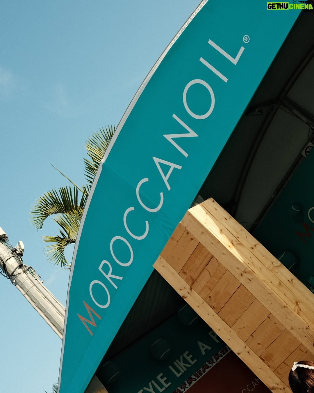 Danielle Arciniegas - 7.3K Likes - Por primera vez en el M I A MI ⢠O P E N @miamiopen y realmente la experiencia fue mĆ”gica y cómo no si @moroccanoil_latam me consintió todo el tiempoš©µ