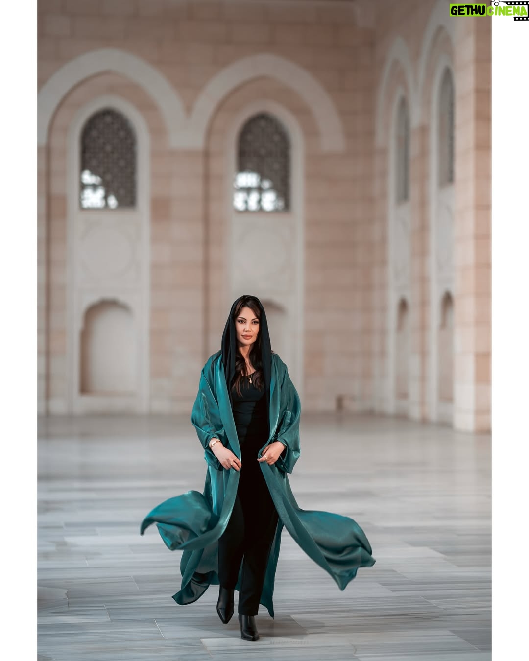 Darine Hamze - 5.3K Likes - 🤍
رمضان شهر البركة والمغفرة، فاستغلوه بالتقرب إلى الله… و "من صام رمضان إيمانًا واحتسابًا غُفر له ما تقدم من ذنبه"
Ramadan is the month of mercy and forgiveness in which the sins of the believer are replaced by righteous deeds. So make use of this special time for spiritual cleanse.
Photo by @ahmadseekh
Makeup by @rama_be0ty
(منقول عن : البخاري ومسلم)