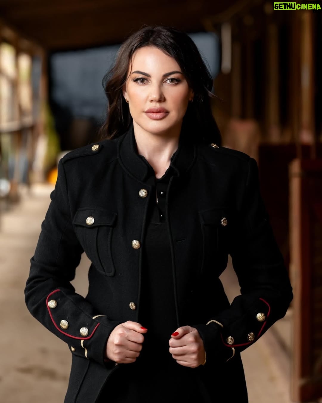 Darine Hamze - 4.1K Likes - 🖤🖤🖤
Video / photo 📸 @oguzhangunesfilm
sLenses 👁️ Veronica by @haneennemer @haneennemer.shop
Makeup 💄@makeup_arinamelnik
Hair 💇🏻♀️ @marina.hair_antalya