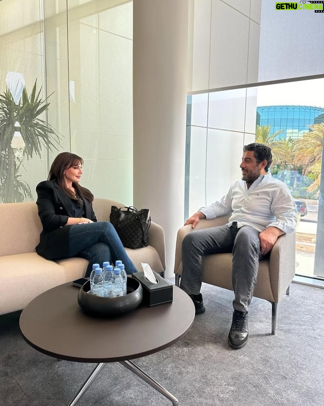 Darine Hamze - 3.7K Likes - Was a true pleasure to visit today @ziad.hamza & his amazing team @mbcgroup Riyadh’s studios
& I super enjoyed being a guest with @panorama_fm ‘s elegant @newnohaa and @moalmohder and @dannysairafi