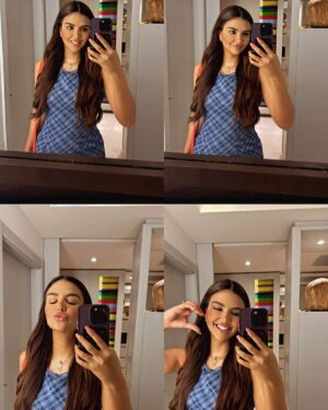 Dayanara Peralta Instagram - Me les escapé unos poquitines días 🩵🌴☔️❤️‍🩹☀️ 
Me habían pedido que les publicara un poquito de este viaje peeeero lo único que pude grabar o fotografiar es esto 😮‍💨 dejamos celulares en off un ratito, algunas veces es bueno desconectar para conectar 💫
.
.
Todos mis looketes que amé en este viaje estuvieron a manos de mi familia 
@tommyhilfiger ✨ gracias por acompañarme siempre!