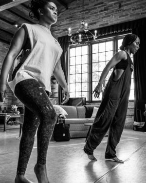 DeWanda Wise Instagram - Step inside the rehearsal room of #FurloughsParadise! ⛺️ Performances begin April 16.

📸: @lordylorch