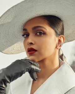 Actress Deepika Padukone HD Photos and Wallpapers March 2025