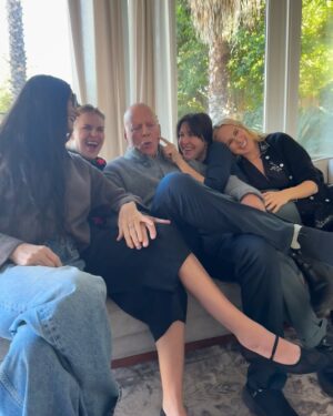Demi Moore Instagram - Happy birthday, BW! We love you ♥️