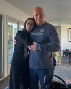 Demi Moore Instagram - Happy birthday, BW! We love you ♥️