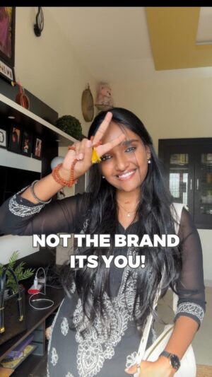 Dharshini Sambathkumar Instagram - Never ever buy things to impress people, buy things only if it makes you happy, and if you genuinely need it. Remember, you have a family to feed not a community to impress. 🪷🪞 
.
.
#motivation #women #positivity
