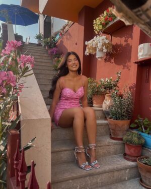 Dhurata Dora Instagram - 🌸🌸🌸🌸🌸