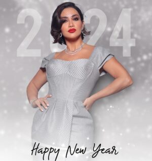 Diana Haddad Instagram - #happy_new_year 
سنة سعيدة عالجميع وكل عام وانتوا بخير 🤍