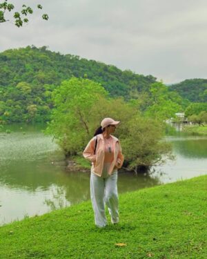 Diana Haddad Instagram - Just another adventure 🍃⛰️⛩️

#dianahaddad_look