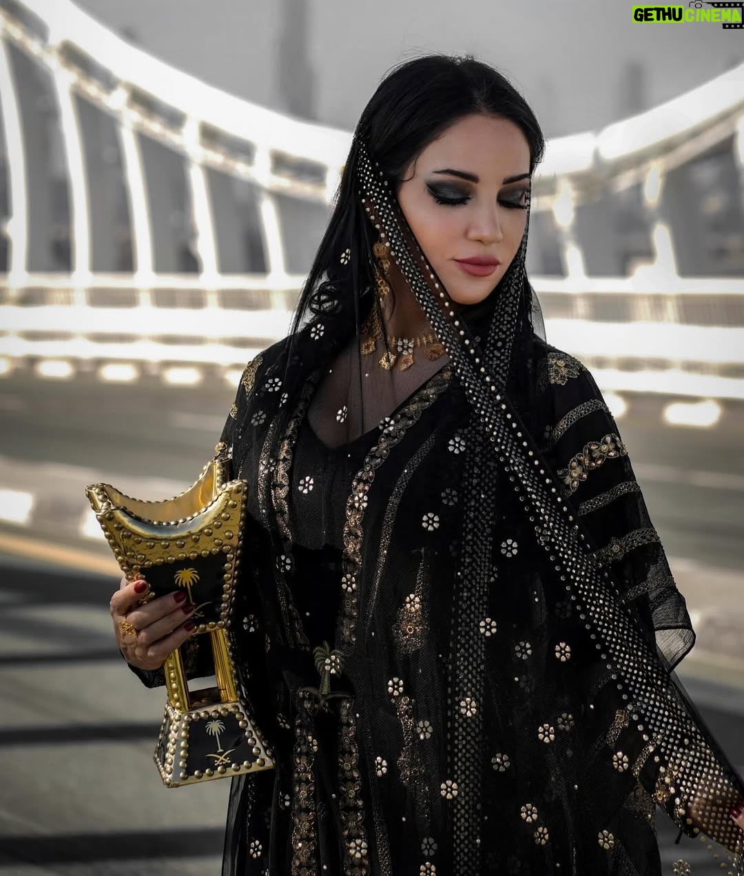 Diana Haddad - 63.4K Likes - كل عام و #السعودية واهل السعودية الغاليين ع قلبي بخير وسلام ومحبة بمناسبة #يوم_التأسيس_السعودي ..
💚💚💚