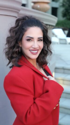 Diana Haddad Instagram - Happiness above all ❤️
السعادة فوق كل شيء .. 
#dianahaddad_look