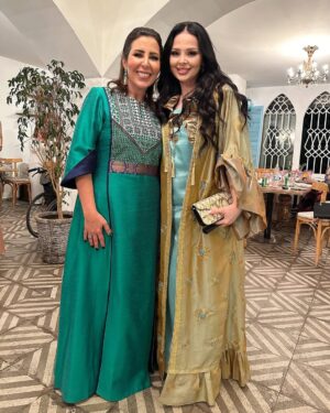 Diana Karazon Instagram - حبيبتي غاده يا أحلى عروس👰🏻‍♀️♥️
الله يهنيكم ويسعدكم يارب🤍🕊️
@ghadasaba