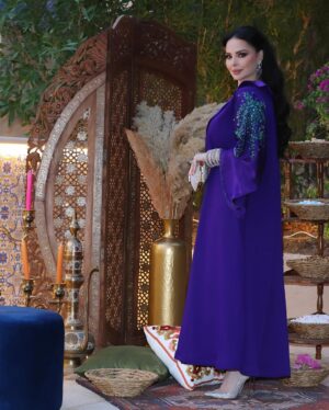 Diana Karazon Instagram - 🦚
@lanube.qa 
#ديانا_كرزون #دياناكرزون #كبار_البلد