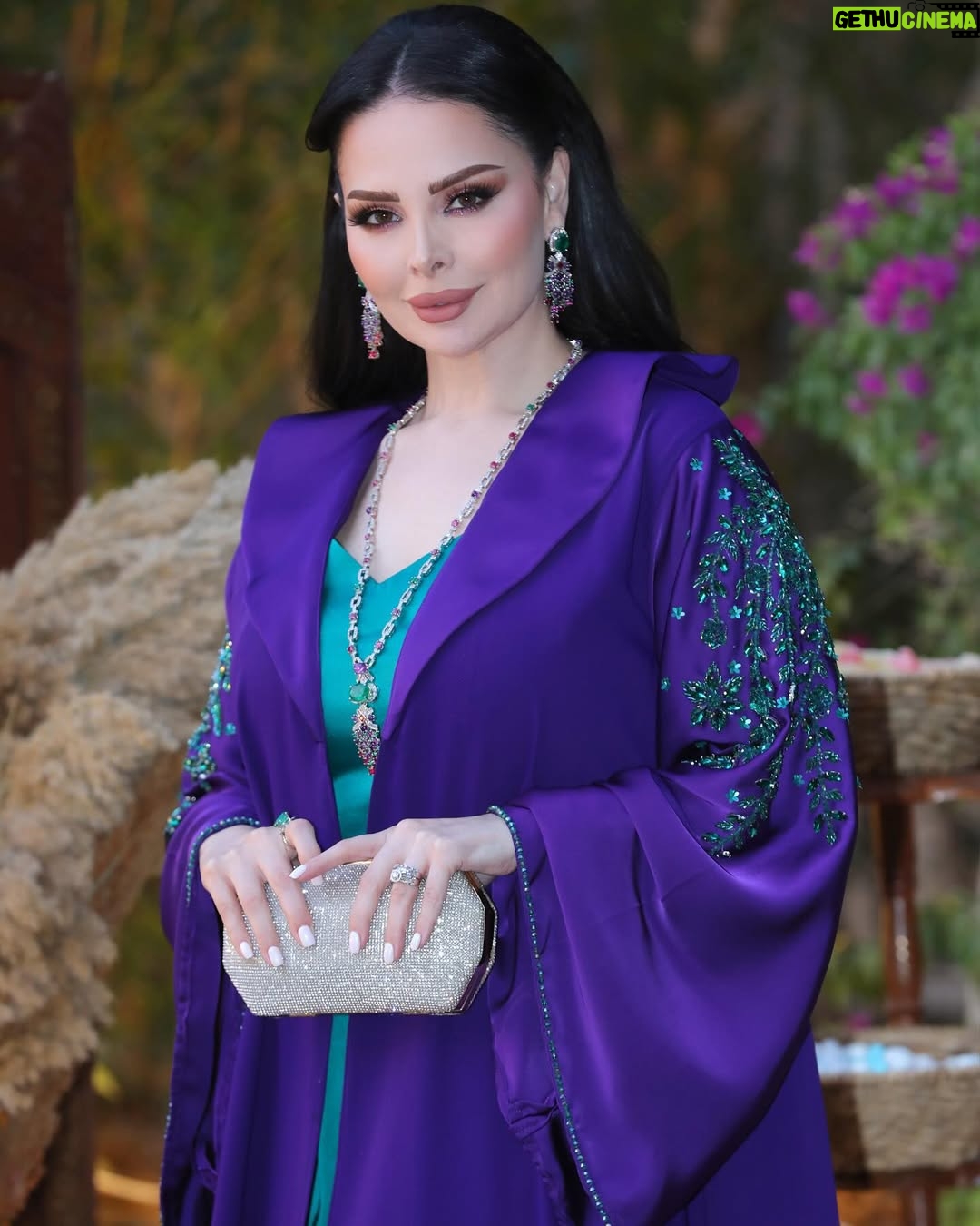 Diana Karazon - 19.4K Likes - š¦
@lanube.qa
#ŲÆŁŲ§ŁŲ§_ŁŲ±Ų²ŁŁ #ŲÆŁŲ§ŁŲ§ŁŲ±Ų²ŁŁ #ŁŲØŲ§Ų±_Ų§ŁŲØŁŲÆ