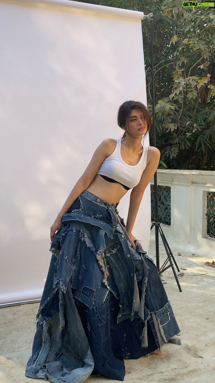 Diana Penty - 657.9K Likes - When your pockets have pockets… and those pockets have pockets 🌀