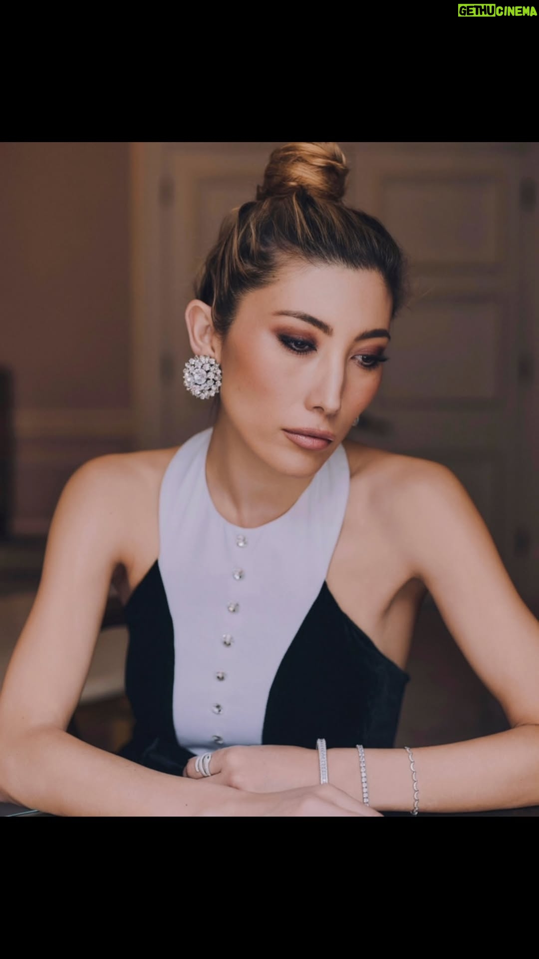 Dichen Lachman - 11.8K Likes - Thank you @pipbourdillon & @claridgeshotel 🤍 @temperleylondon #severance #pressday #london
