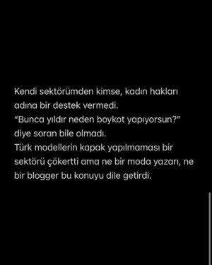 Didem Soydan Instagram - Onurlu bir yaşam için BOYKOT .