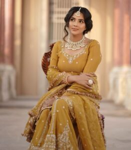 Actress Diljott HD Photos and Wallpapers March 2025