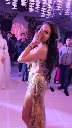 Dina Instagram - كله فالصو وكله fake 🔥😎
#دينا | #dina