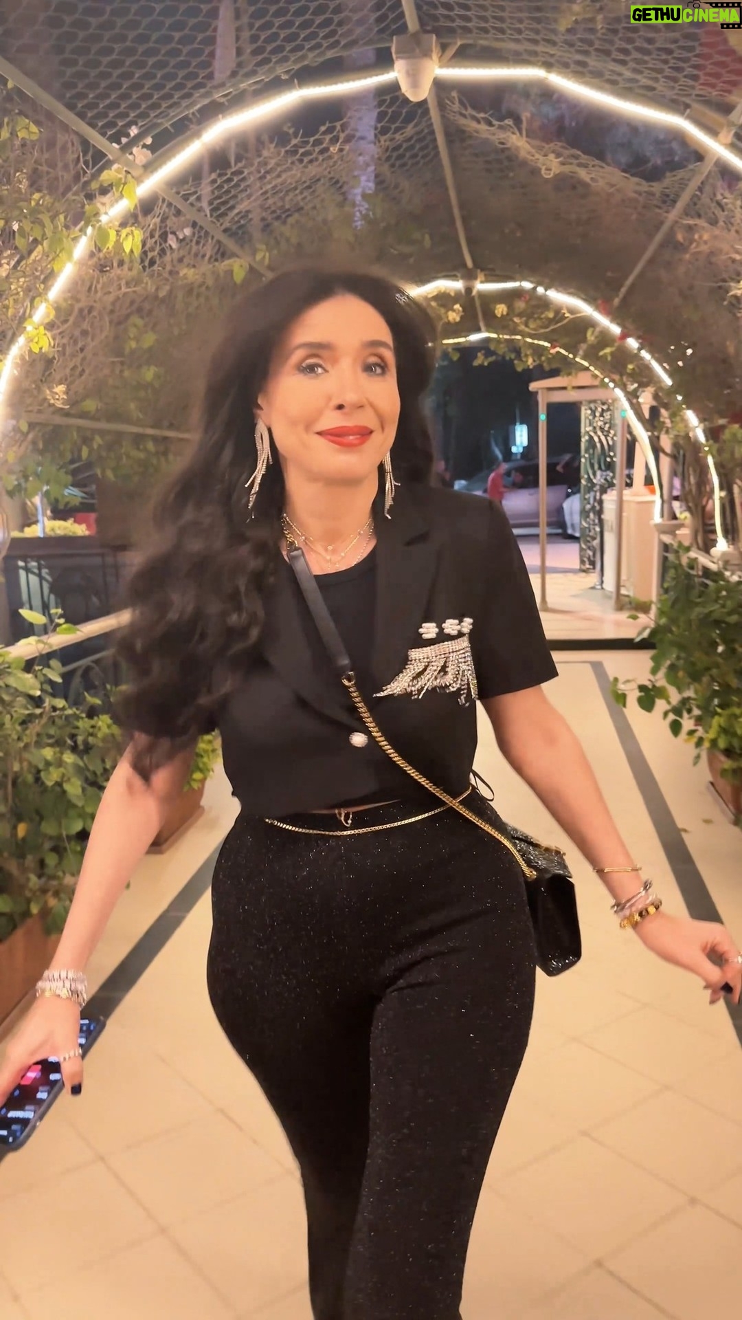 Dina - 37.6K Likes - من أول جرجرتك 🔥❤
#دينا | #dina