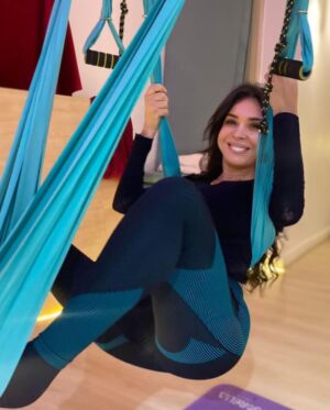 Dina Instagram - Lovely morning 🌞☘️❤️
Air Yoga session @thirdeyeacademy.eg 

#dina #yoga #positivevibes #thirdeyeacademy 
#دينا