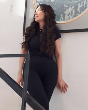 Dina Instagram - Lovely 🥰 Morning ❤️❤️
Every day is a good day.
#dina #morning #positivevibes 
Photography @amrsherif.art 
@amsol.showroom