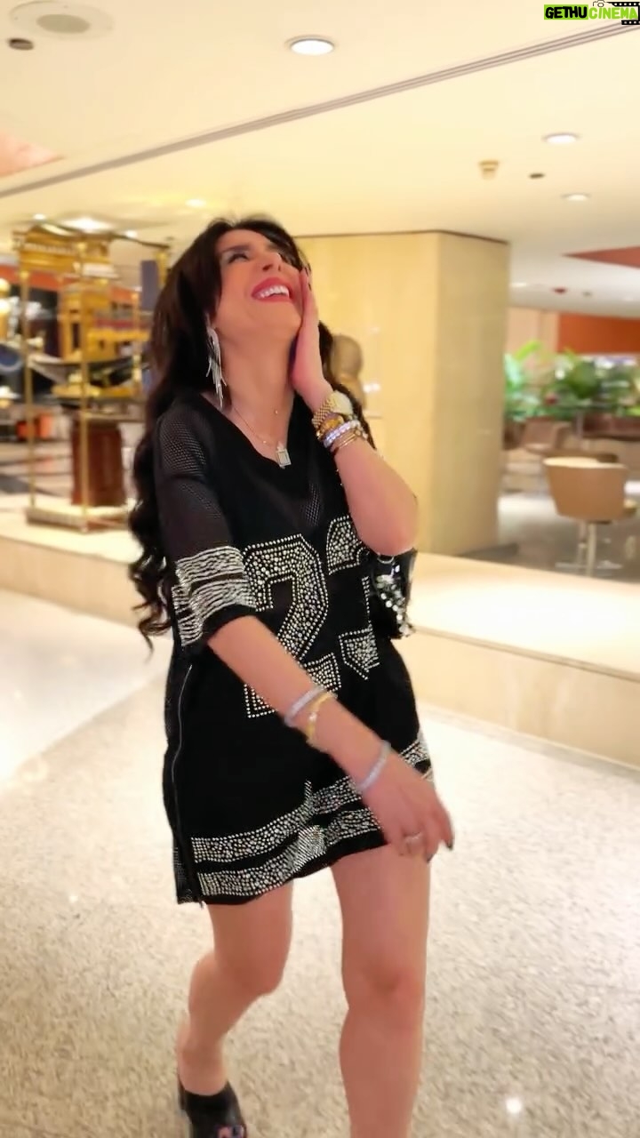 Dina - 76.7K Likes - دلعنا الفرح 🔥❤
#دينا | #dina
@ahmedsaadofficial