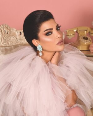 Dina Hayek Instagram - دينا الصوت الحلو الحساس والقلب الطيب لمتلو صاروا قلال.. رجعت تغمر قلبنا بطلتها على التليفون والتلفزيون وشو كلنا منحب نشوفك بصحة كاملة وسعادة ونجاح🤍.

@dinahayekofficial 🤍

#style by @georgeschamoun.stylist 
#makeup by @makeupbylara 
#fashion @khodorhautecouture 

#jewelry by @auroreezzedine 

•
•
•

#dubai🇦🇪 #dubai #دبي #ابوظبي #الامارات #photographer #nojoom_support #photography #shooting #shoot #amazing #fashion #model #celebrity #perfect #zobian #zobianstudio #zobiansaad #lebanon #beirut