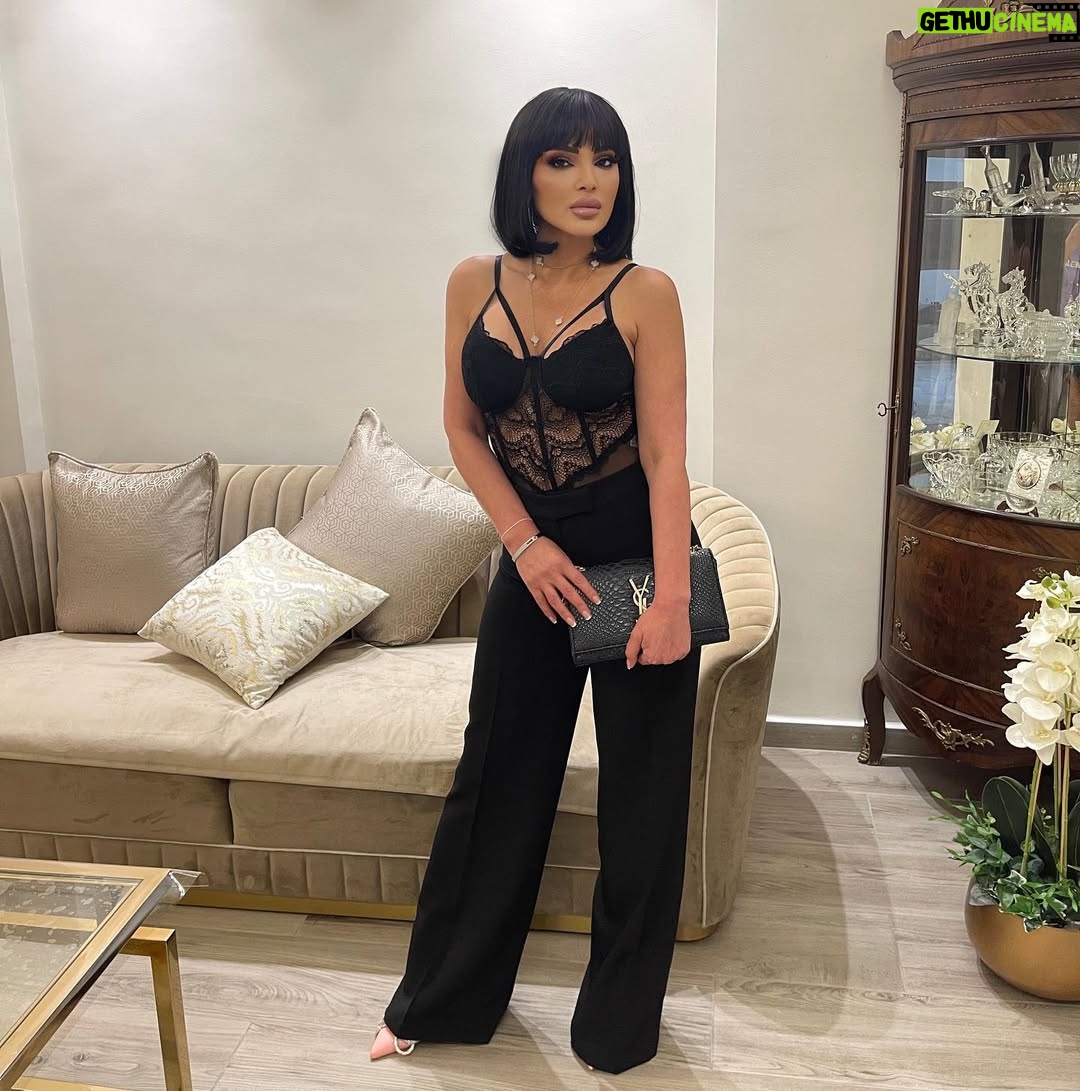 Dina Hayek - 2.2K Likes - From last night